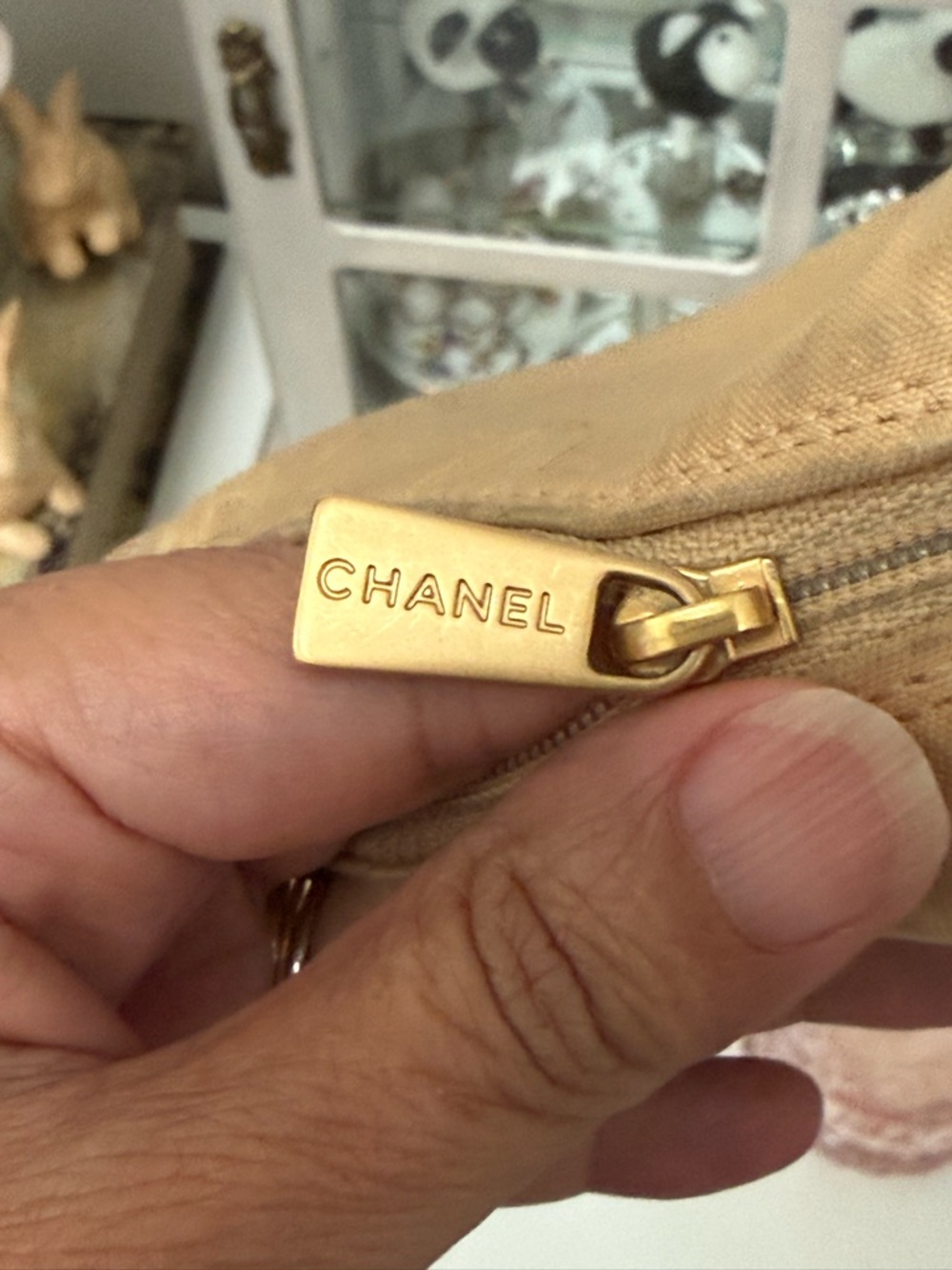 CHANEL Gold-Beige Nylon CC Logo Cosmetic Pouch - Picture 9 of 16